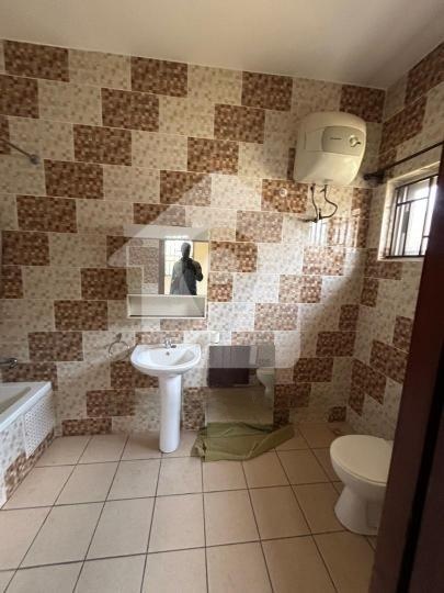 2 Bedroom house  - Thumbnail 4