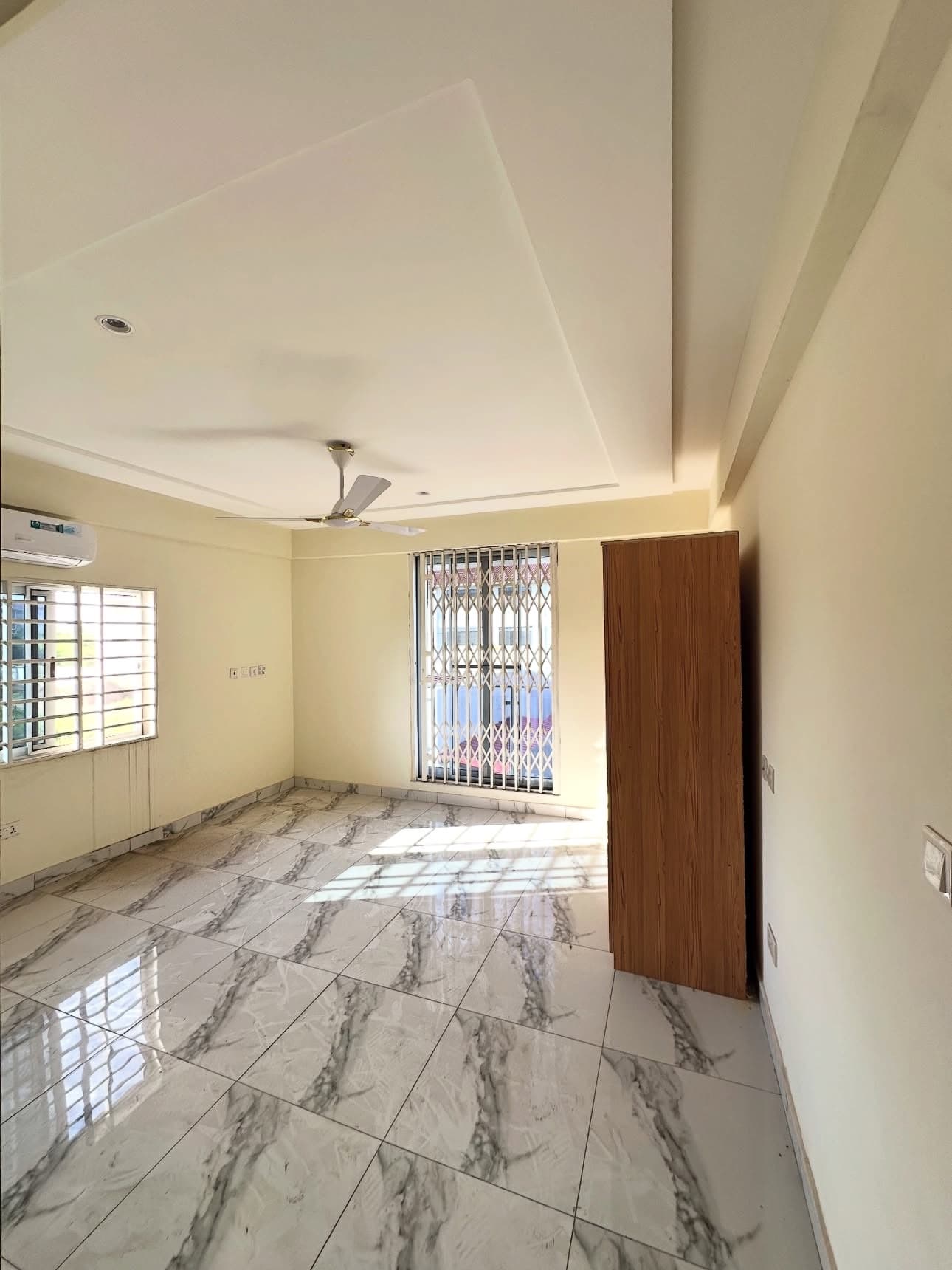 1- and 2-Bedroom Apartment Units - Thumbnail 3