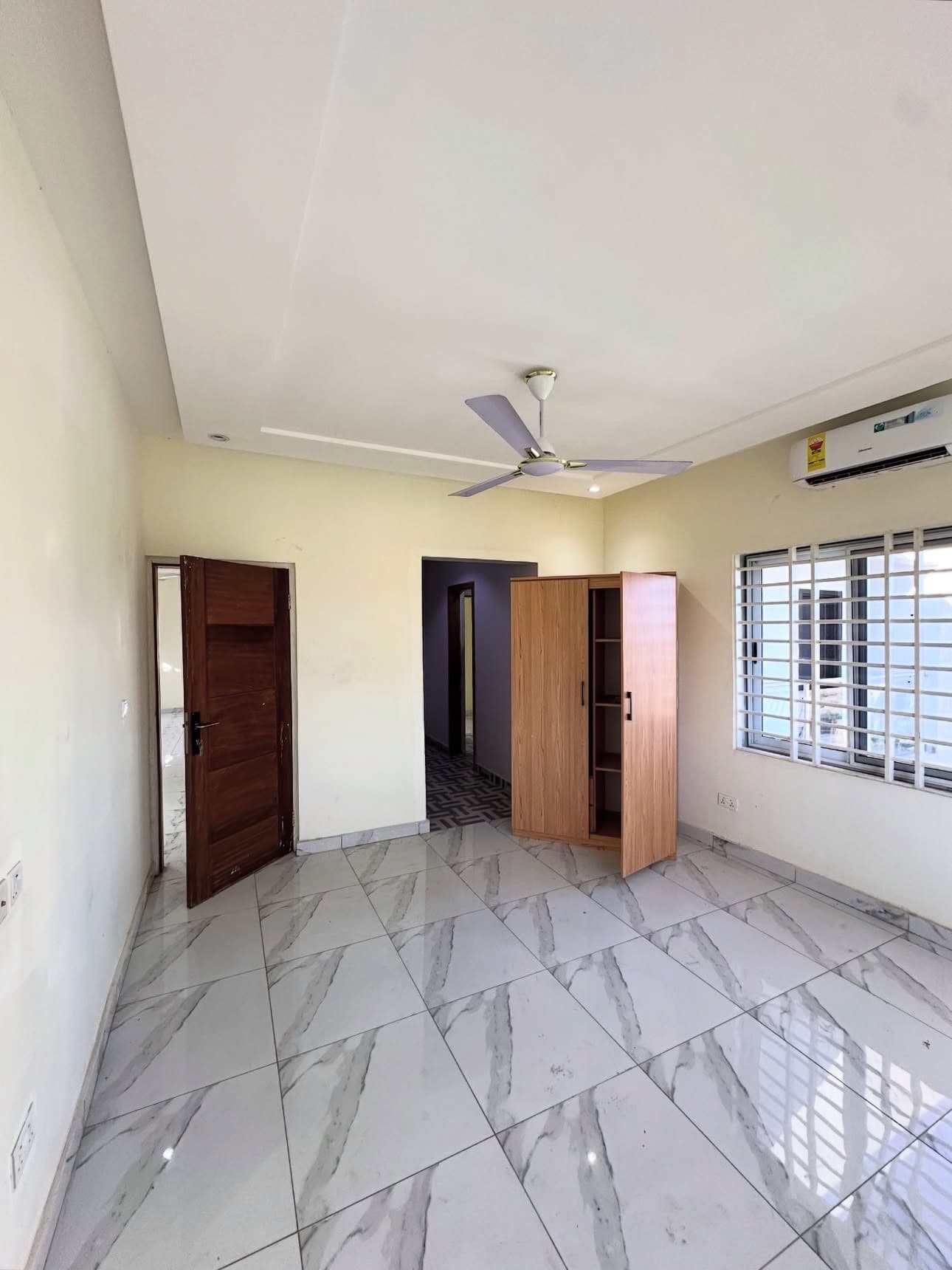 1- and 2-Bedroom Apartment Units - Thumbnail 2