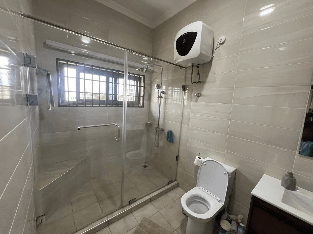 3 Bedroom Apartment - Thumbnail 4