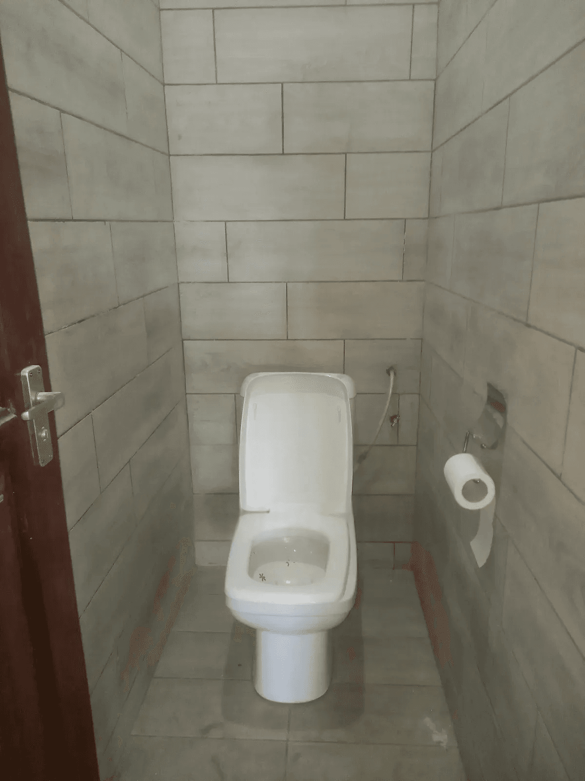 1 Bedroom Apartment - Image 1