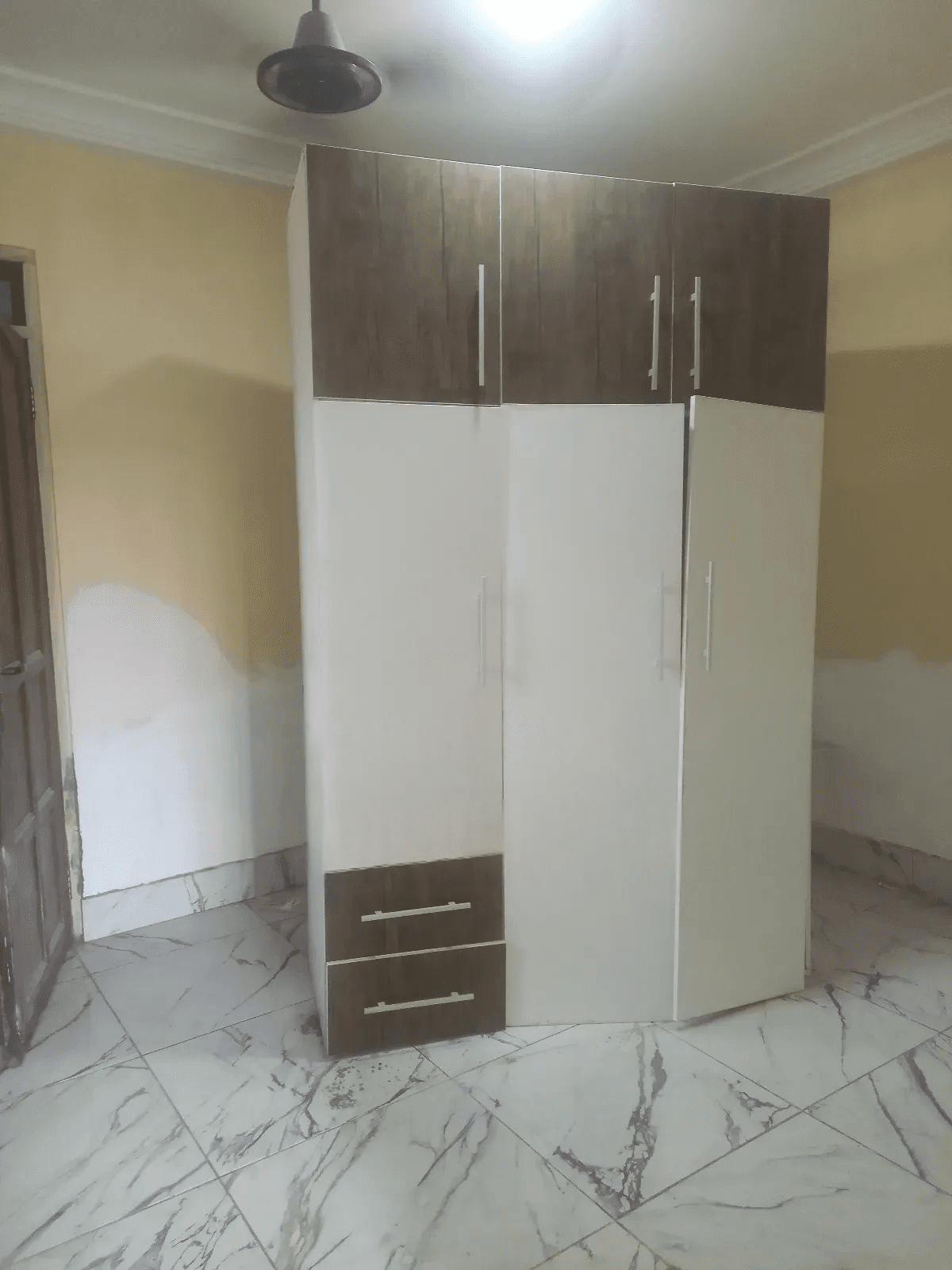 1 Bedroom Apartment - Thumbnail 5