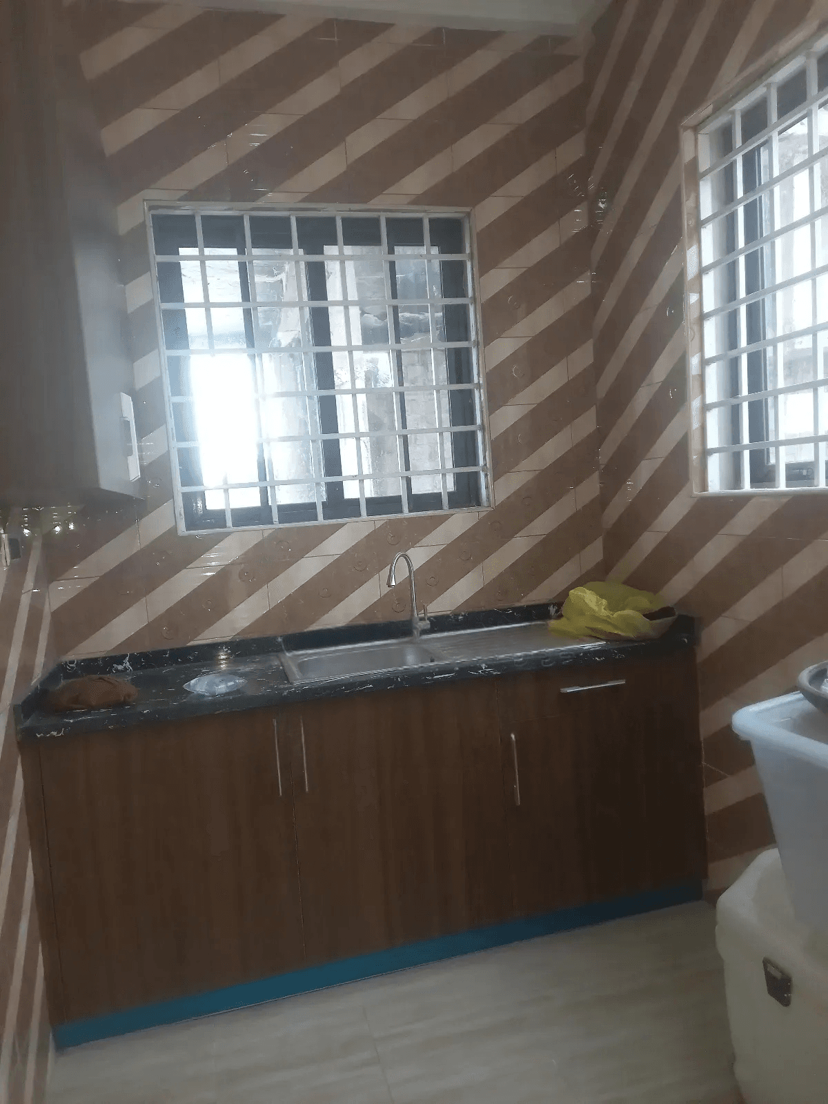 1 Bedroom Apartment - Thumbnail 3