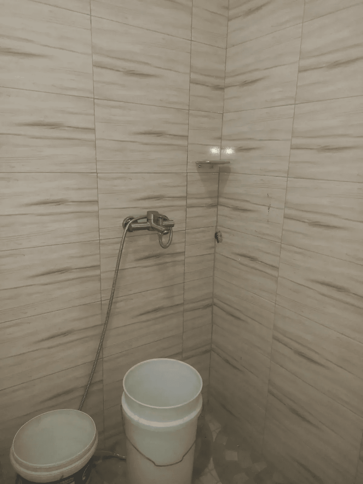 1 Bedroom Apartment - Image 1